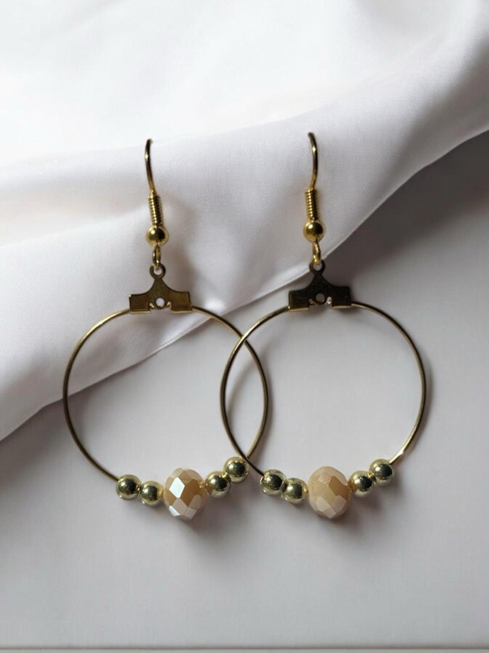 Beige & Gold hoop earrings